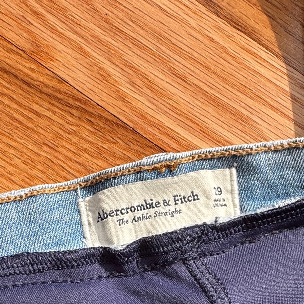 Abercrombie & Fitch MATERNITY Straight Leg Jeans